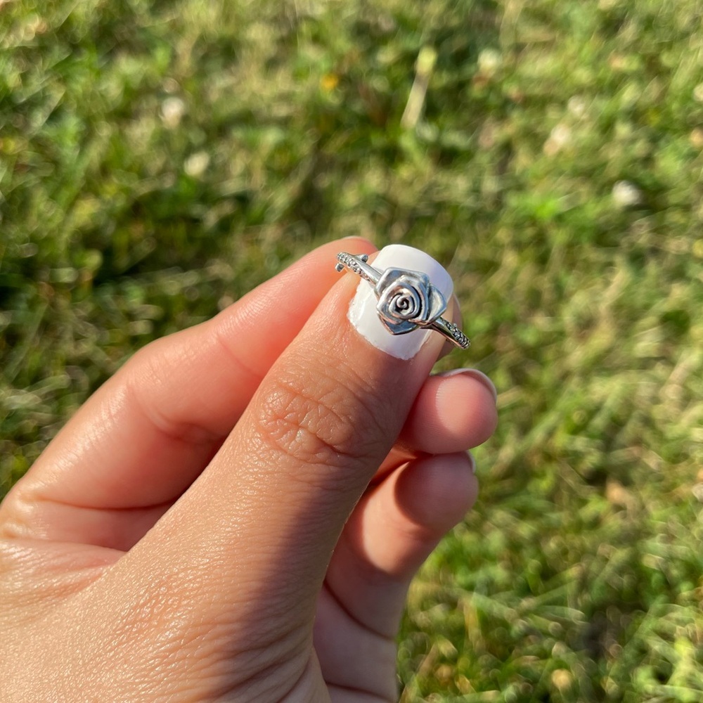 Pandora Silver Rose in Bloom Ring
